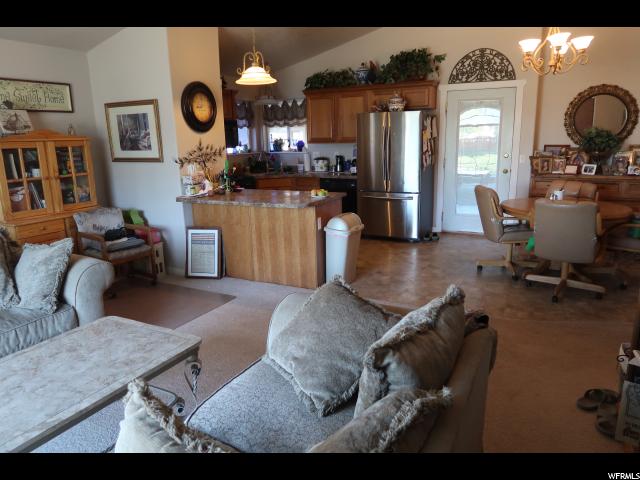 1841 E Saddleback Vw N, Enoch, UT 84721 — photo 10