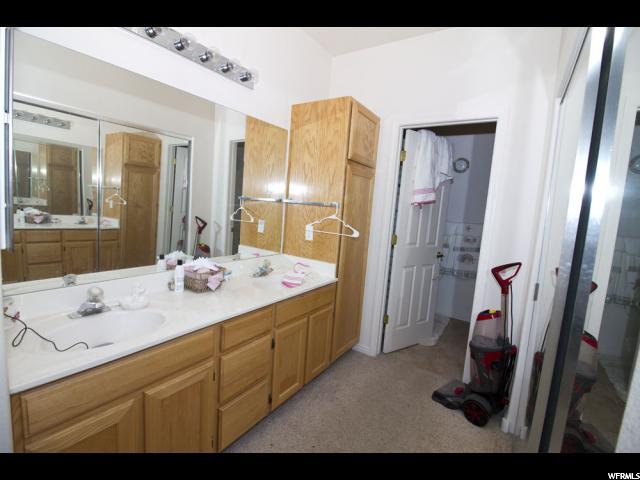 490 E 700 S #D 38, Clearfield, UT 84015 — photo 11