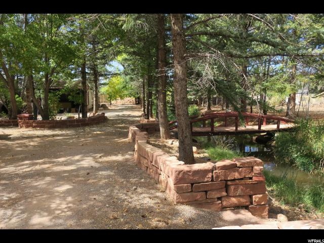 80 S River Rd W, Torrey, UT 84775 — photo 2