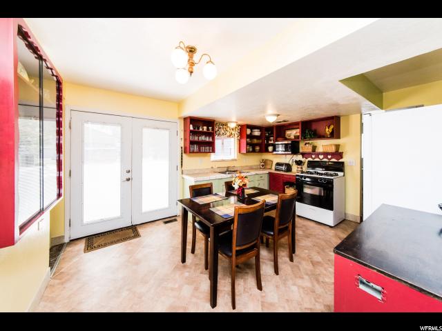550 E 300 S, Hyrum, UT 84319 — photo 9