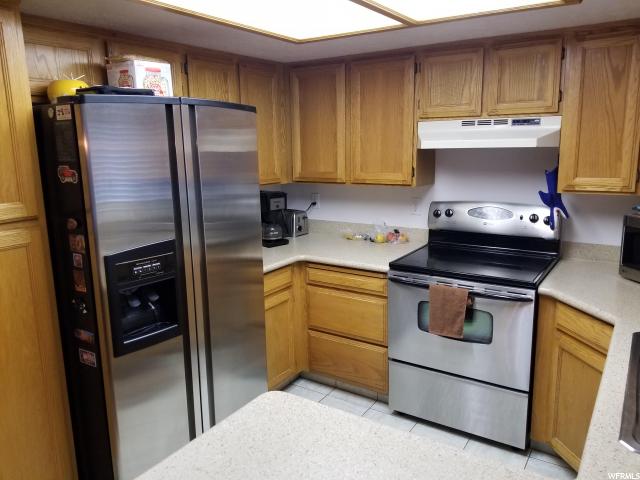 5735 S 4025 W, Roy, UT 84067 — photo 8
