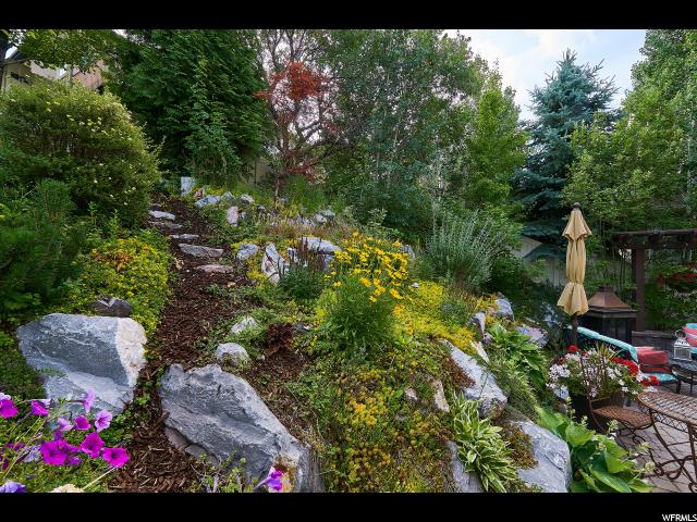1198 E Gavin Cir, Draper, UT 84020 — photo 4