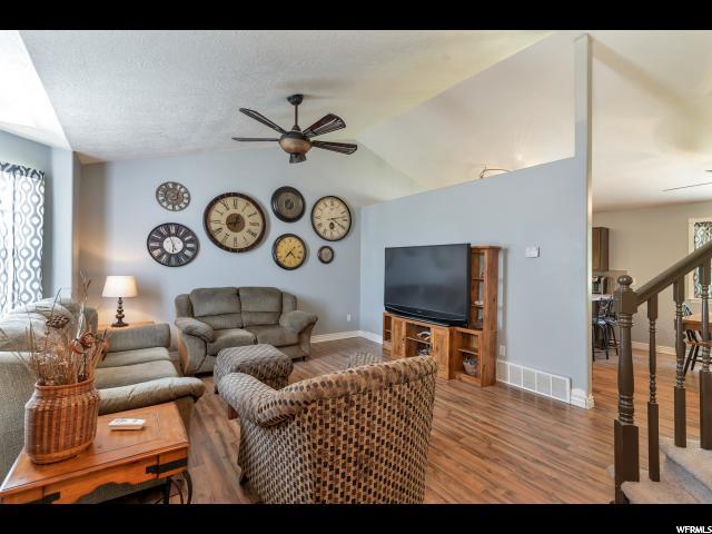 1860 S 650 E, Clearfield, UT 84015 — photo 2