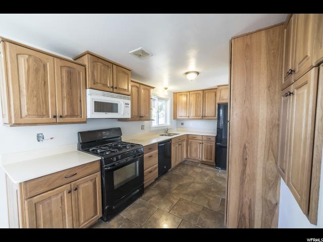 374 S 600 W, Tremonton, UT 84337 — photo 2