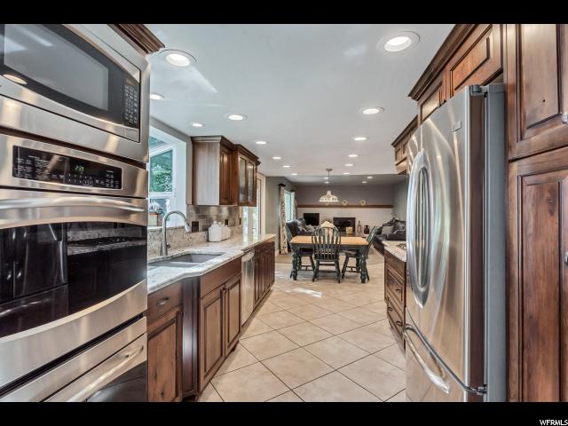 1298 E Spring Ridge Dr S, Sandy, UT 84094 — photo 8