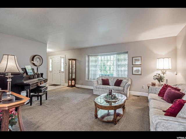 1298 E Spring Ridge Dr S, Sandy, UT 84094 — photo 4