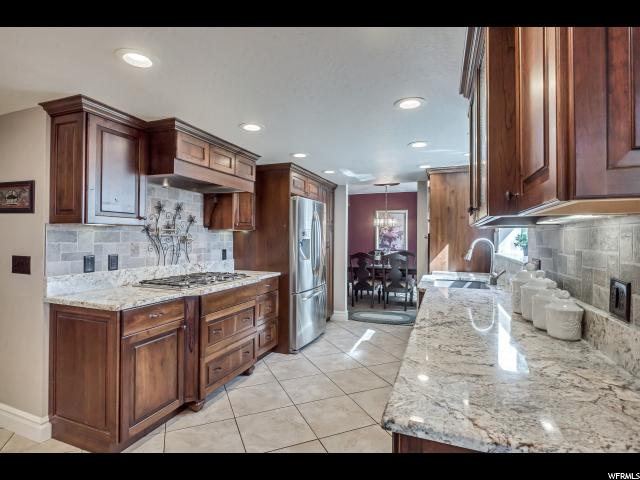1298 E Spring Ridge Dr S, Sandy, UT 84094 — photo 10