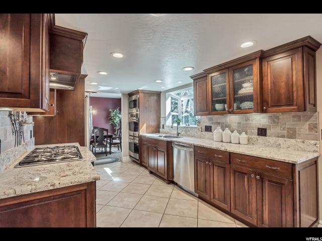 1298 E Spring Ridge Dr S, Sandy, UT 84094 — photo 9