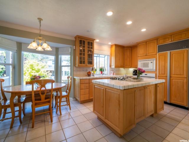 1984 E Shoshone Dr, Ogden, UT 84403 — photo 2