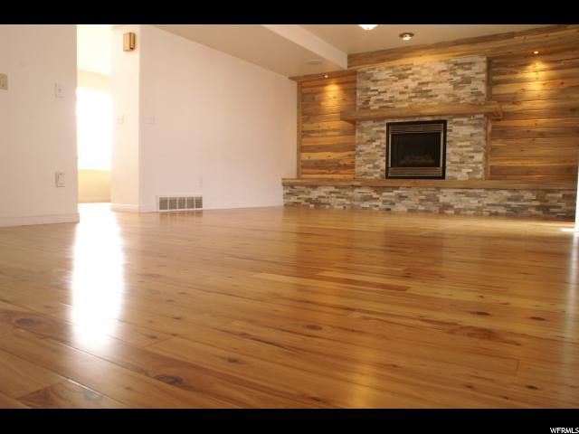 1275 E Iris Ln, Millcreek, UT 84106 — photo 8