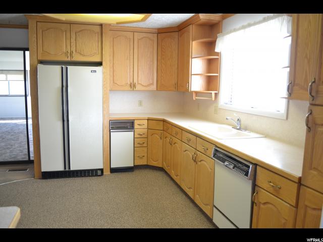 853 S 600 E, Centerville, UT 84014 — photo 8