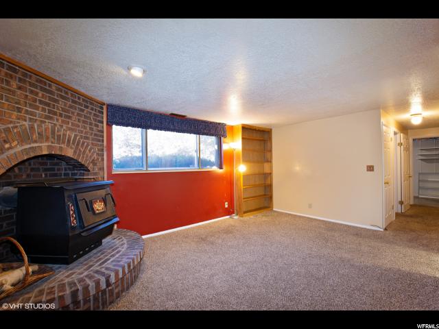 5012 S 2875 W, Roy, UT 84067 — photo 11
