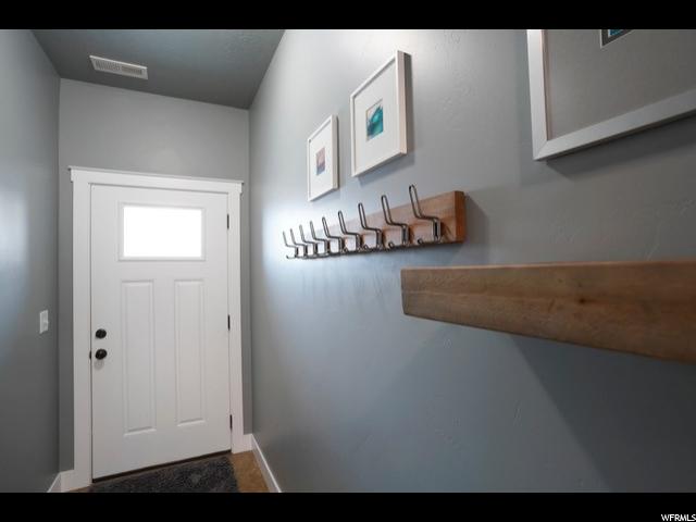 154 E Orchard Pines Loop S, Bountiful, UT 84010 — photo 7