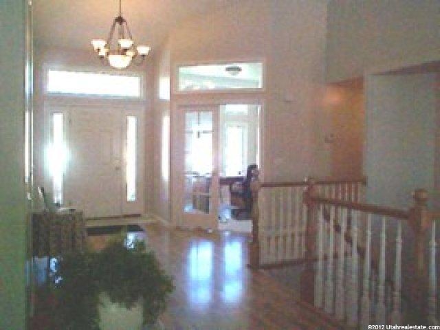944 Edgefield Rd, Sandy, UT 84094 — photo 3