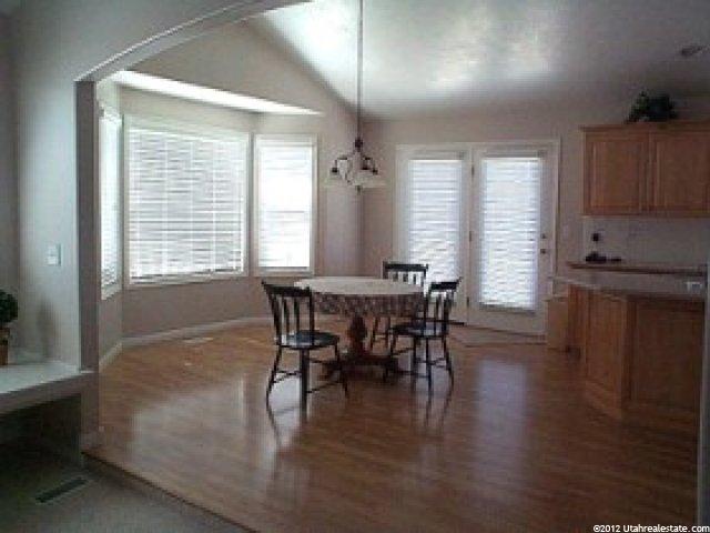 944 Edgefield Rd, Sandy, UT 84094 — photo 6