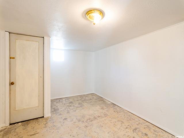 81 N Lakeview Dr. E, Clearfield, UT 84015 — photo 12