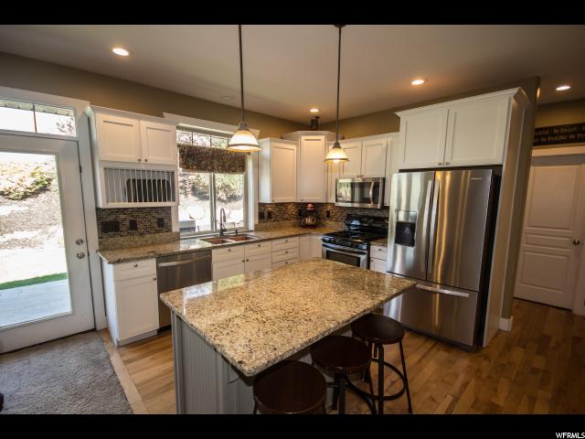 764 Eagle View Dr, Providence, UT 84332 — photo 2