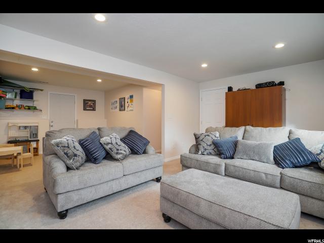 1183 N 200 E, Layton, UT 84041 — photo 11