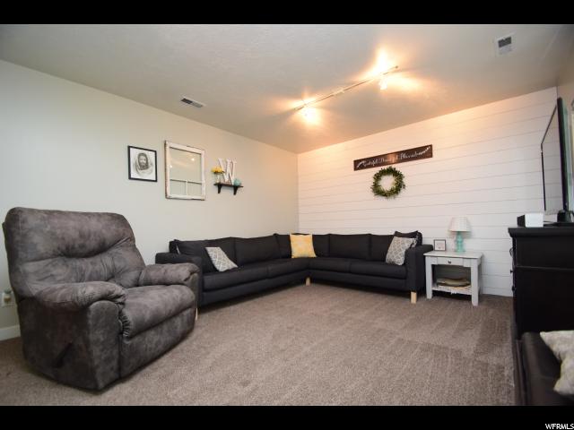 2032 N 1450 E, Layton, UT 84040 — photo 8