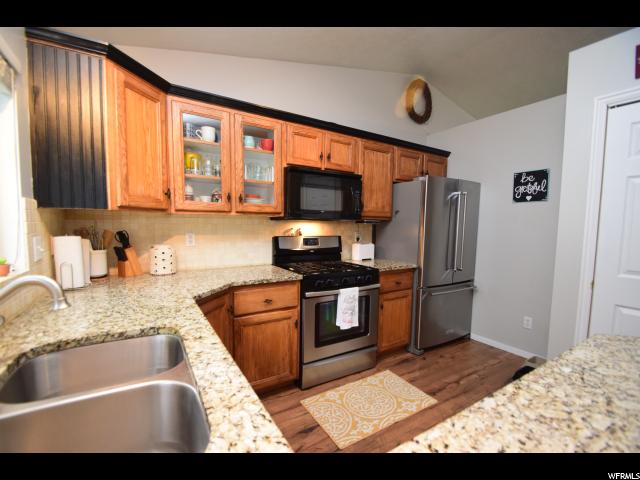 2032 N 1450 E, Layton, UT 84040 — photo 4