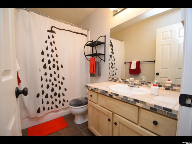 2032 N 1450 E, Layton, UT 84040 — photo 11