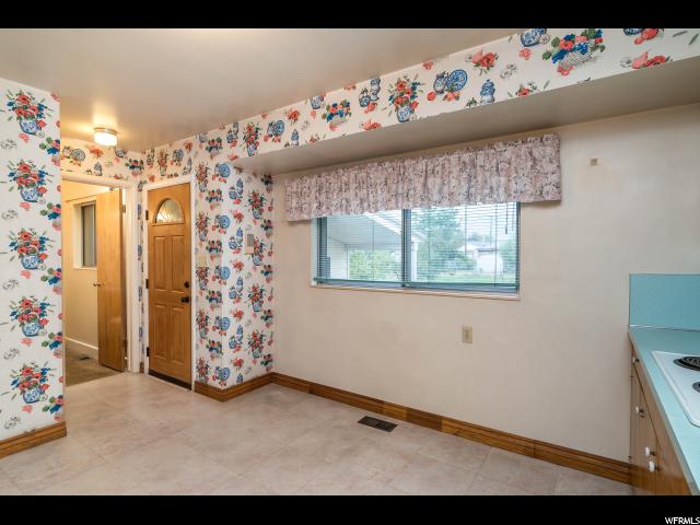 5548 S 2050 W, Roy, UT 84067 — photo 9