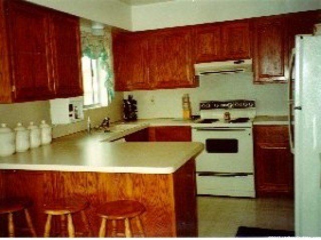 4940 S 2875 W, Roy, UT 84067 — photo 2