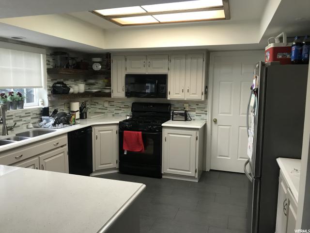 335 S Edgewood Dr, Providence, UT 84332 — photo 4