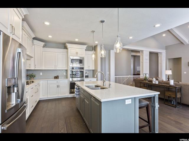 3207 S Freds Pl W, Bountiful, UT 84010 — photo 8