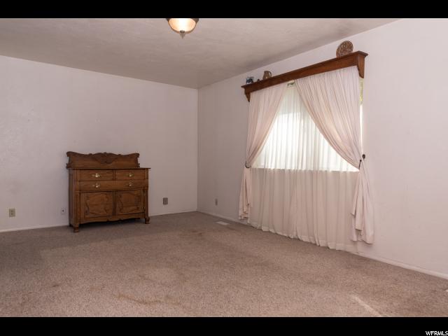 277 W 375 N, Hyde Park, UT 84318 — photo 4