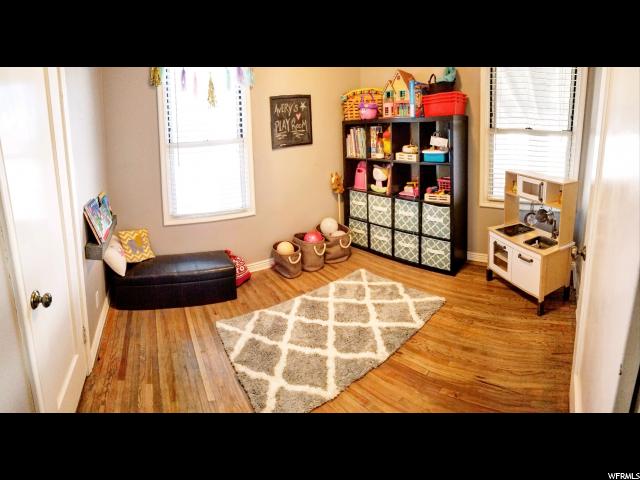 135 N Lakeview Dr E, Clearfield, UT 84015 — photo 8