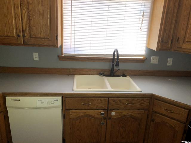428 E 650 N, Roosevelt, UT 84066 — photo 9