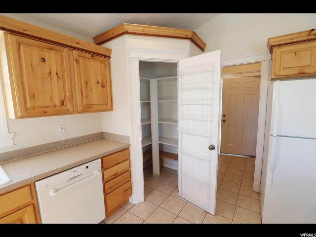 471 E 2820 N, North Logan, UT 84341 — photo 8