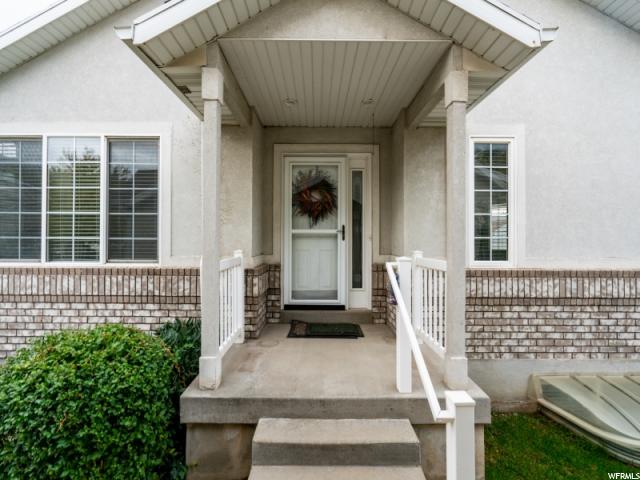 725 N Park Shadows Cir, Bountiful, UT 84010 — photo 2