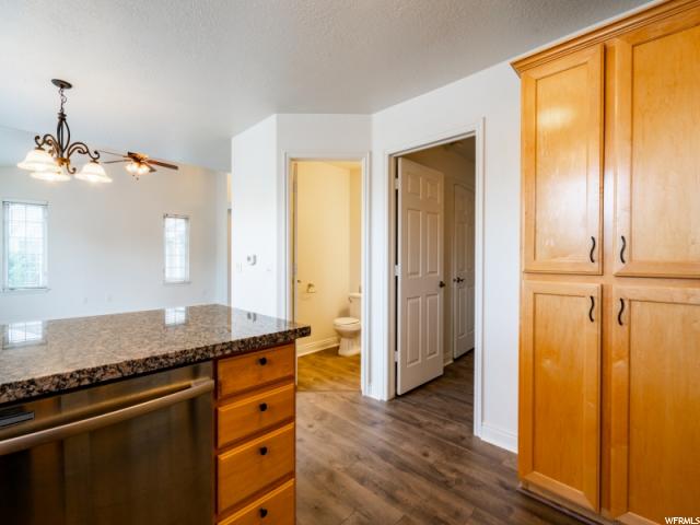 725 N Park Shadows Cir, Bountiful, UT 84010 — photo 11