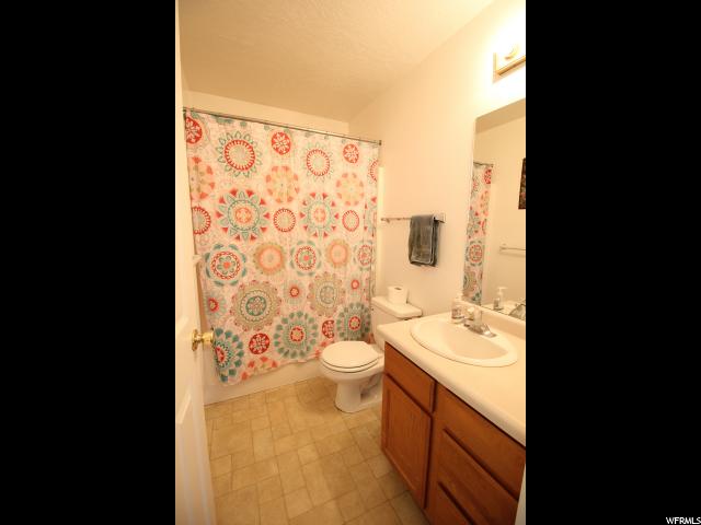1057 E 30 S, Hyrum, UT 84319 — photo 11