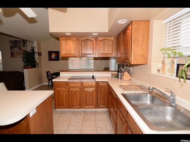 303 N Ridgecrest Dr E, Hyrum, UT 84319 — photo 9