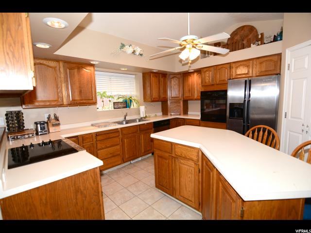303 N Ridgecrest Dr E, Hyrum, UT 84319 — photo 11