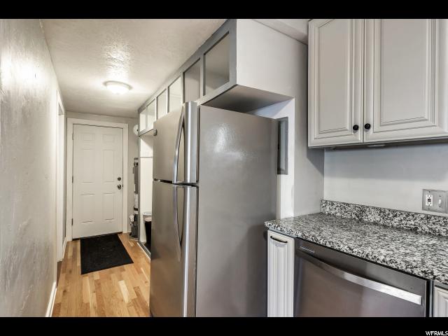 340 E Knowlton St, Layton, UT 84041 — photo 6