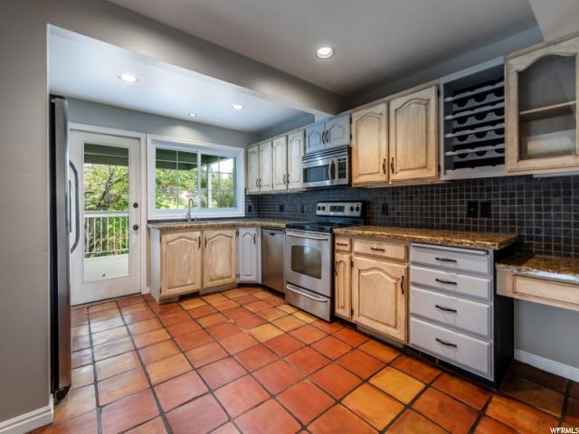 1890 S High Pointe Dr E, Bountiful, UT 84010 — photo 4