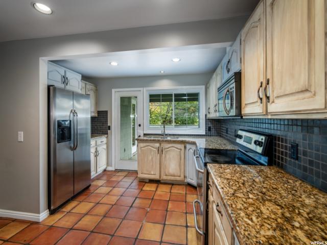 1890 S High Pointe Dr E, Bountiful, UT 84010 — photo 5