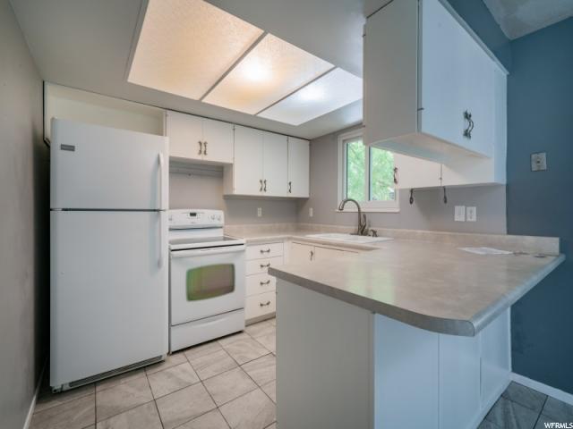 1332 W 2600 N, Clinton, UT 84015 — photo 8
