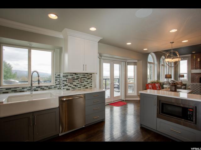 154 E Carrington Ln N, Centerville, UT 84014 — photo 8