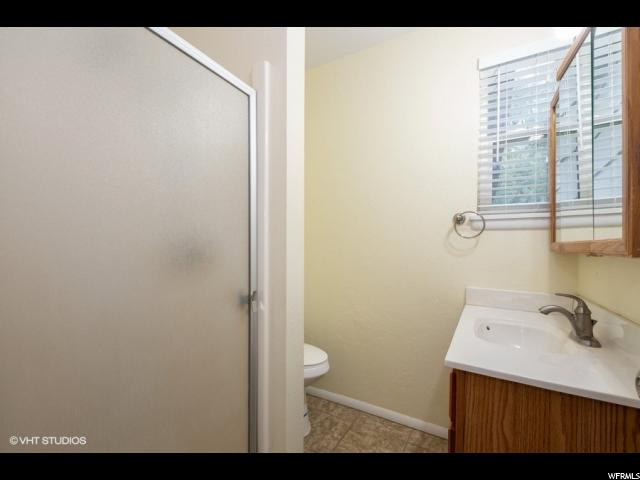 6032 S 2075 E, Holladay, UT 84121 — photo 11