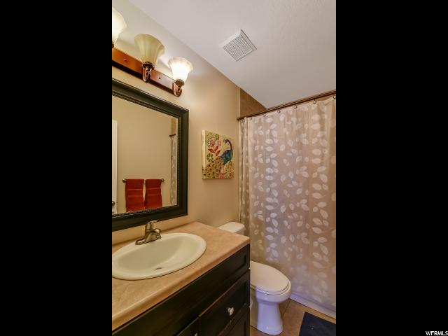 1197 N 100 E, Layton, UT 84041 — photo 12