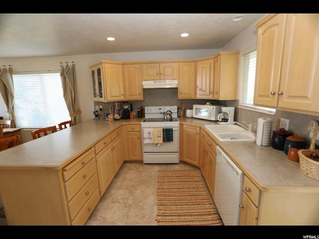 468 E 3650 N, North Ogden, UT 84414 — photo 2