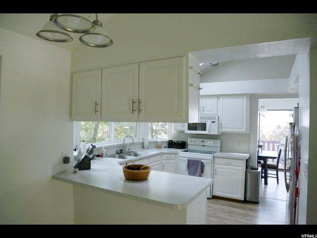 712 E Chelsea Dr S, Bountiful, UT 84010 — photo 5
