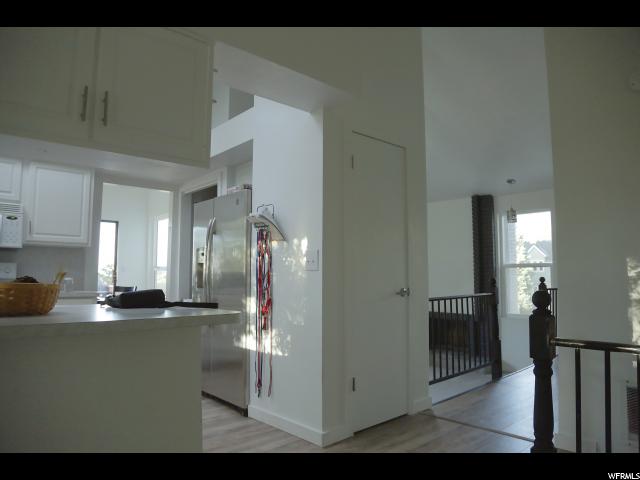 712 E Chelsea Dr S, Bountiful, UT 84010 — photo 7