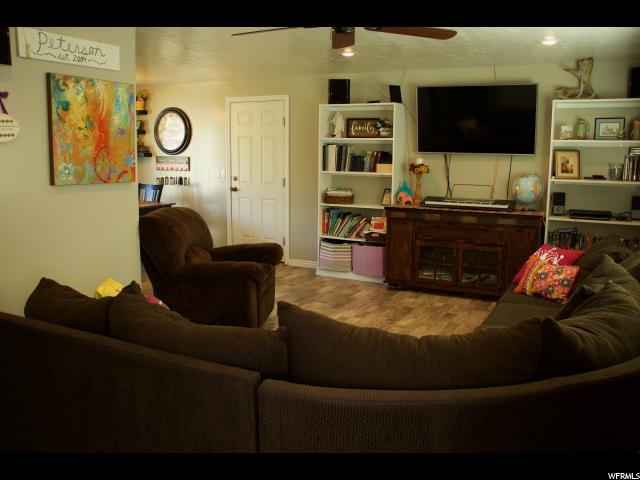 2766 W 1650 N, Clinton, UT 84015 — photo 2