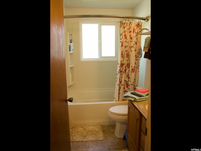 2766 W 1650 N, Clinton, UT 84015 — photo 12